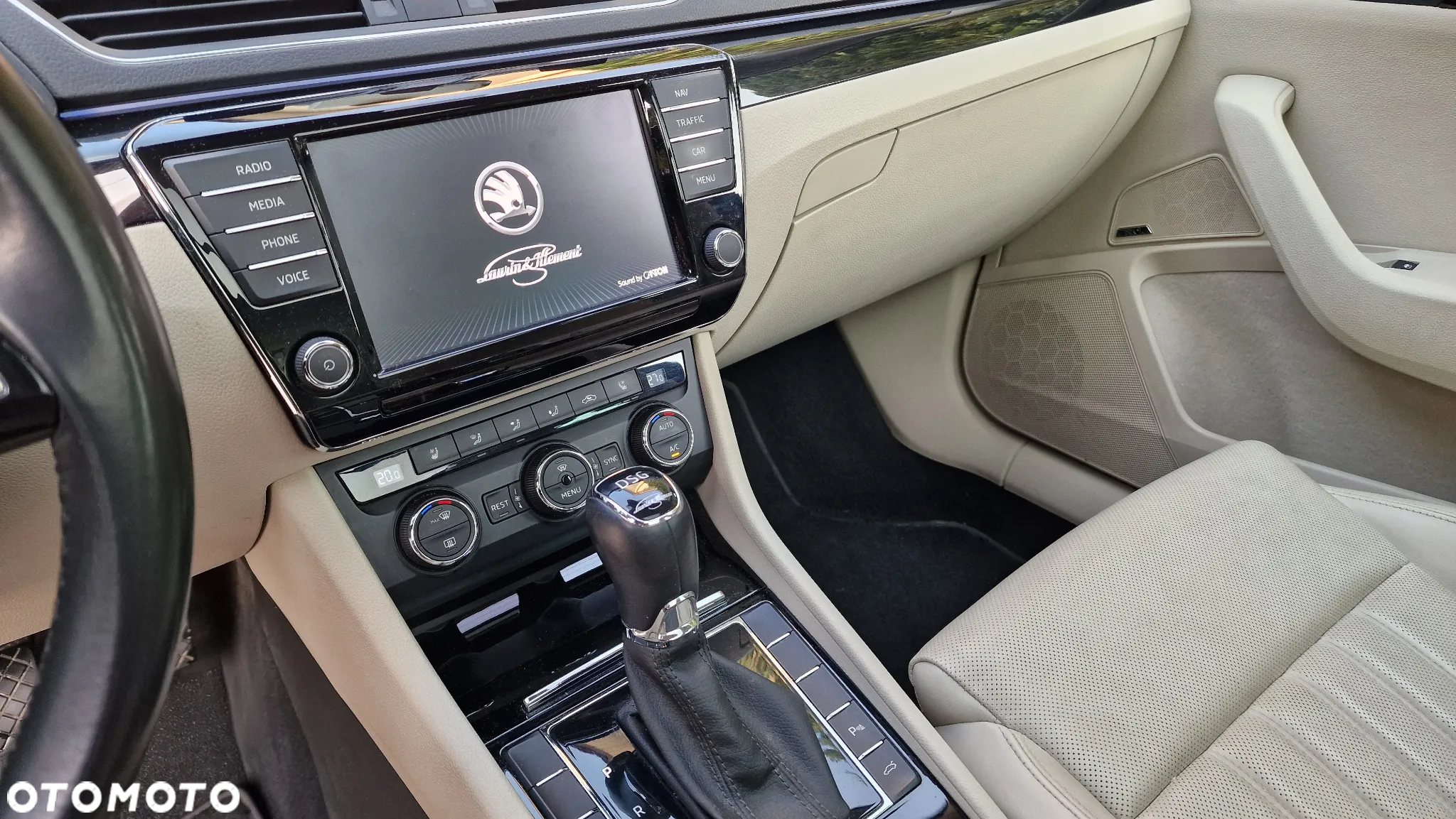 Skoda Superb 2.0 TSI 4x4 L&K DSG - 10