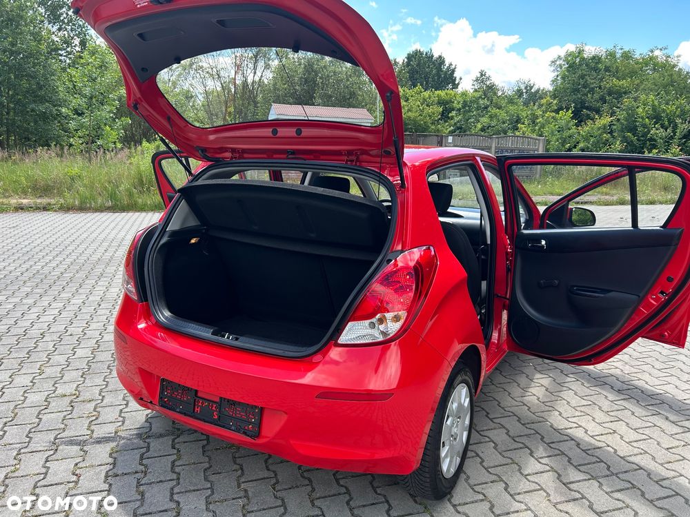 Hyundai i20 1.25 Comfort - 23