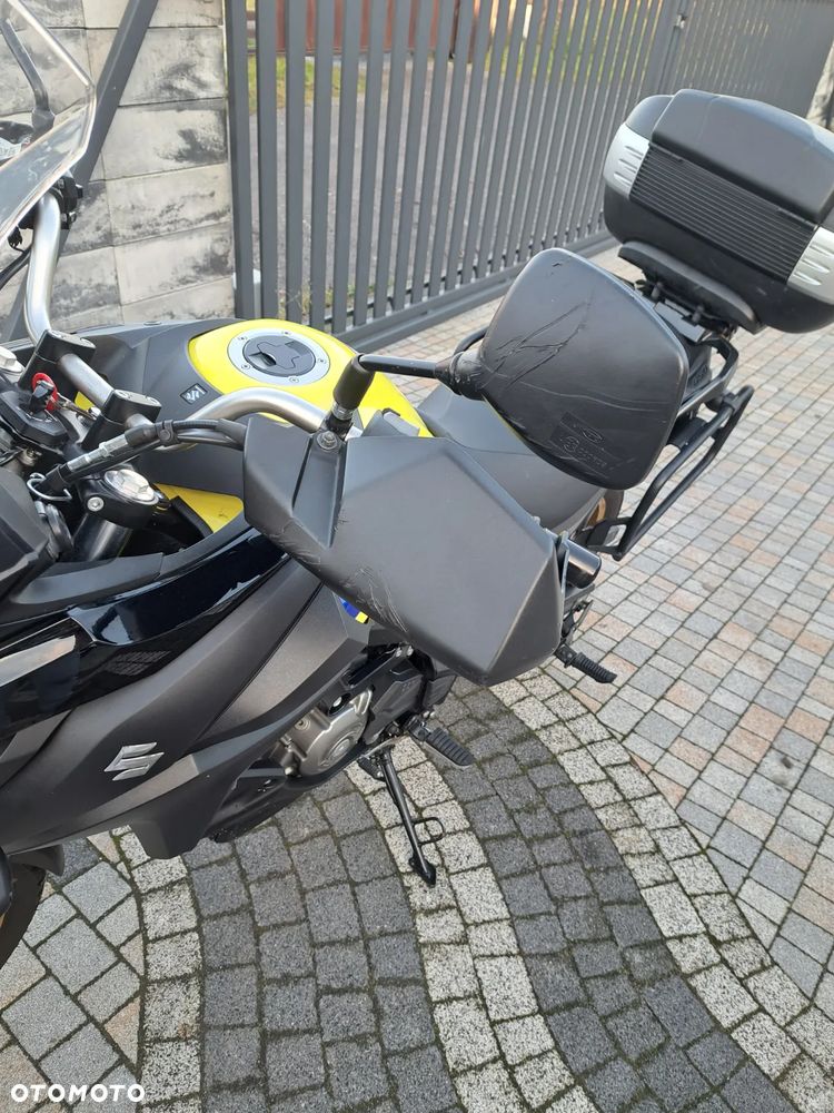 Suzuki V-STROM - 20