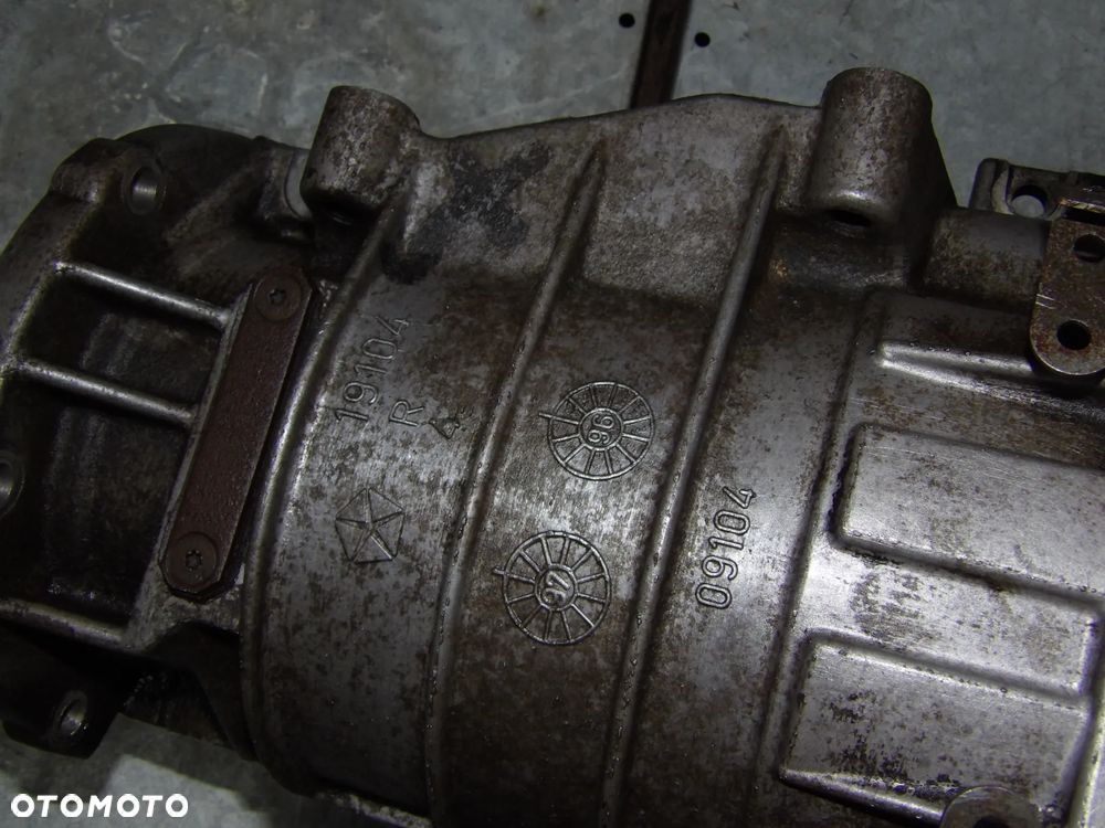 JEEP GRAND CHEROKEE ZJ 4.0 SKRZYNIA BIEGÓW - 5