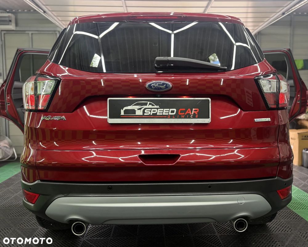 Ford Kuga - 33