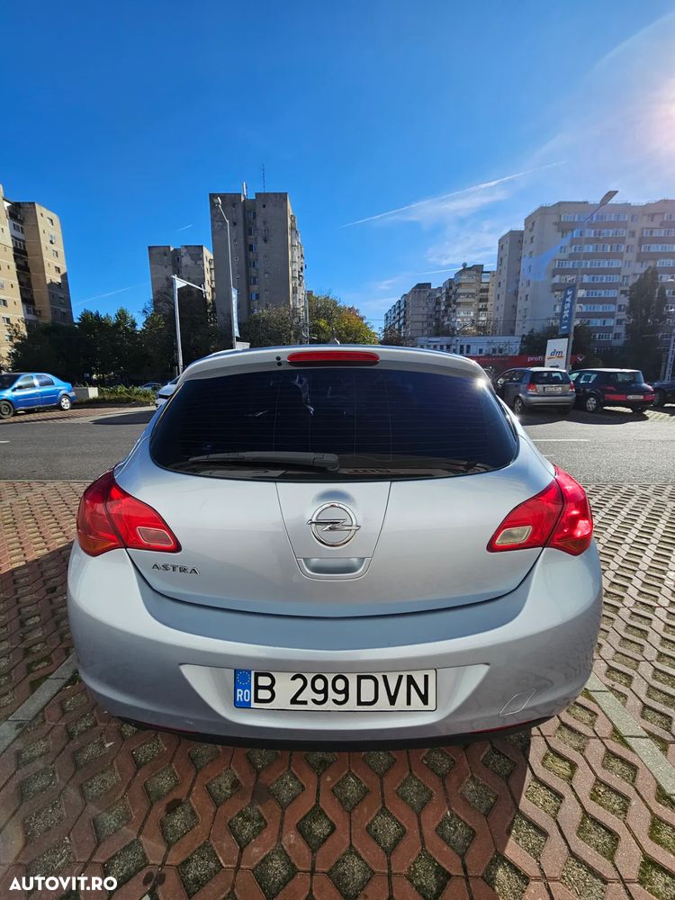 Opel Astra 1.4 ECOTEC Enjoy - 6