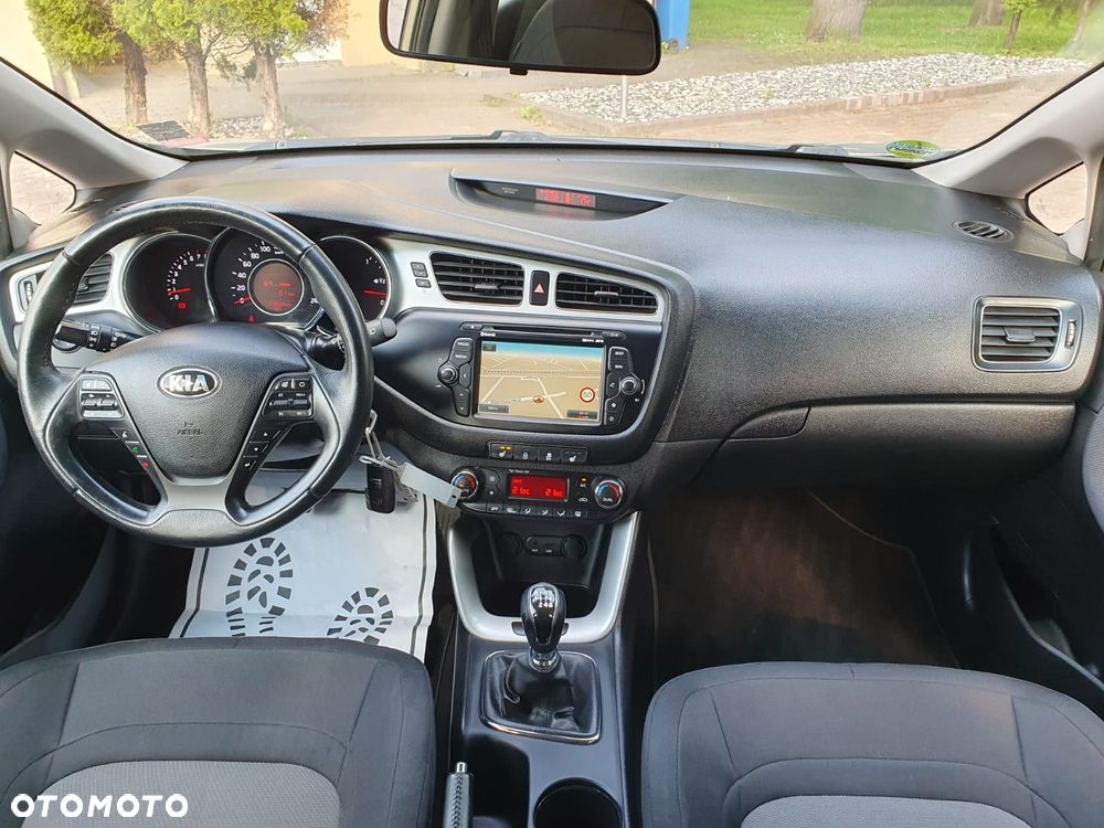 Kia Ceed 1.6 GDI XL - 8