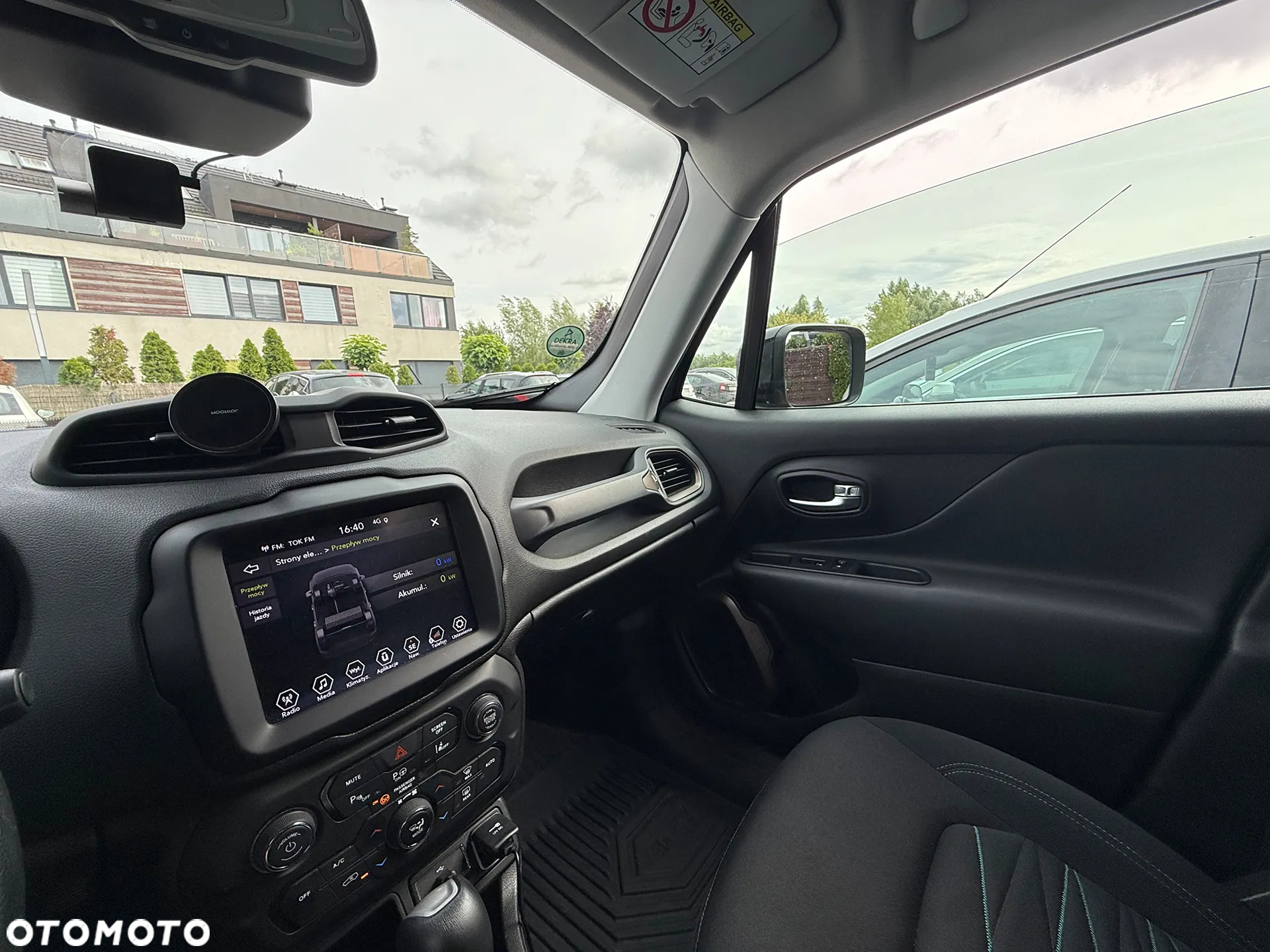 Jeep Renegade 1.5 T4 mHEV Upland FWD S&S DCT - 22