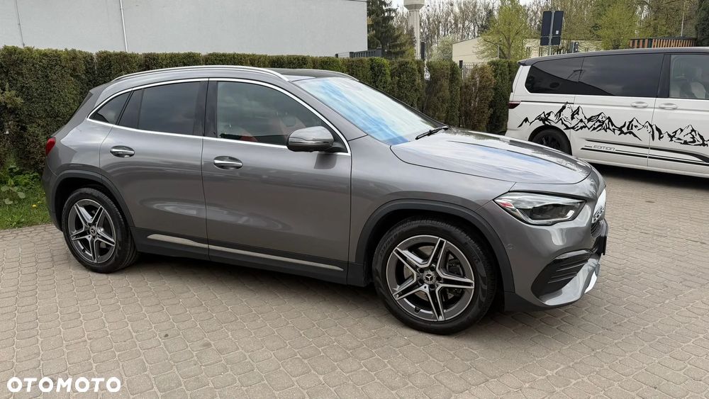 Mercedes-Benz GLA 250 AMG Line - 5