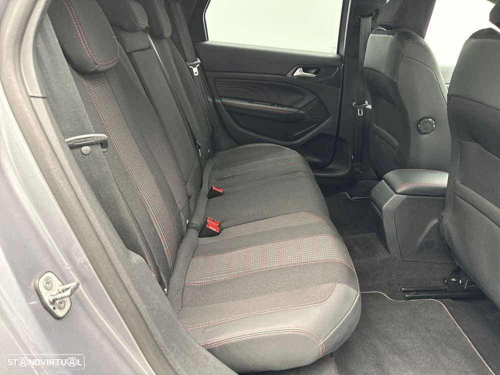 Peugeot 308 SW 1.5 BlueHDi GT EAT8 - 8