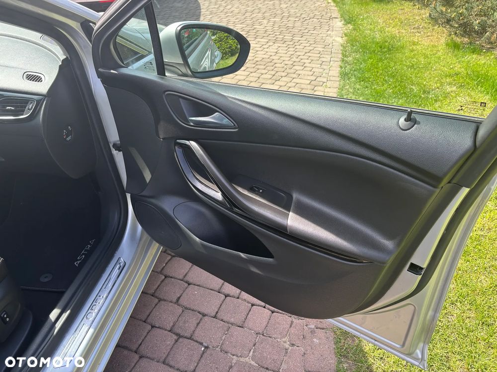 Opel Astra 1.4 Turbo Start/Stop Innovation - 27