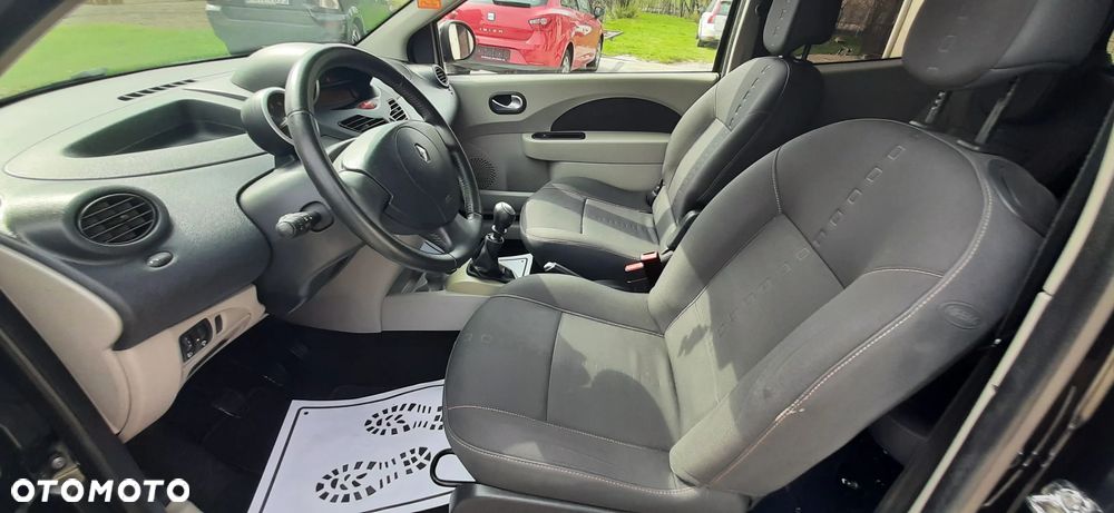 Renault Twingo - 24