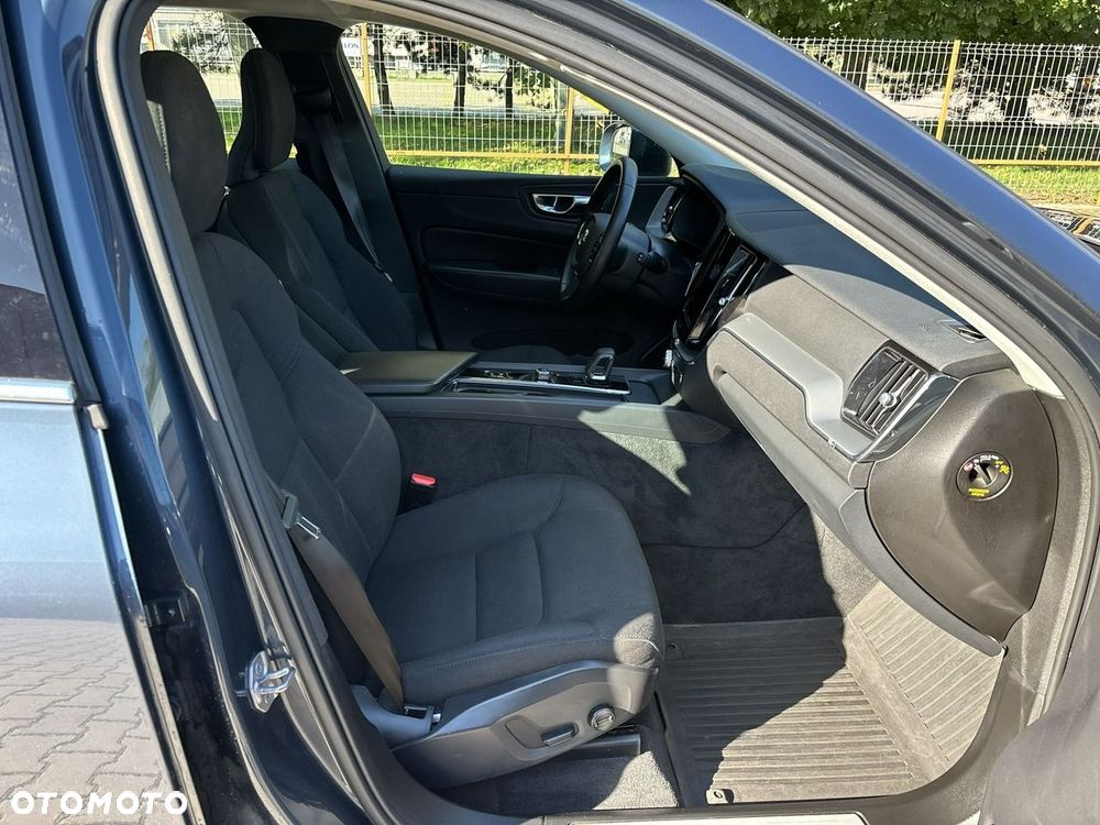 Volvo XC 60 B4 B Geartronic Momentum Pro - 15
