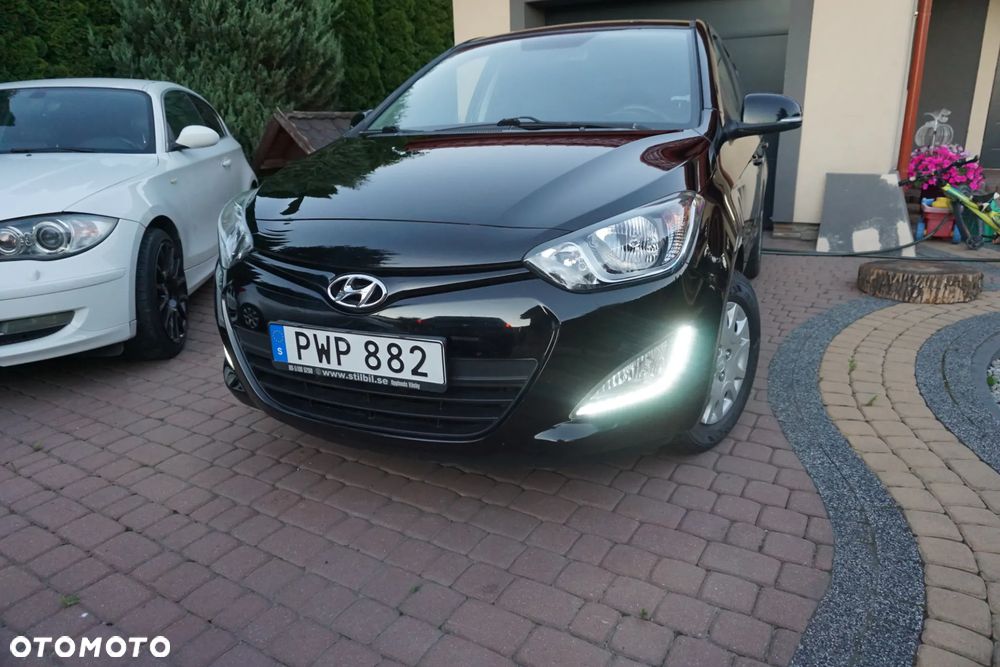 Hyundai i20 - 13