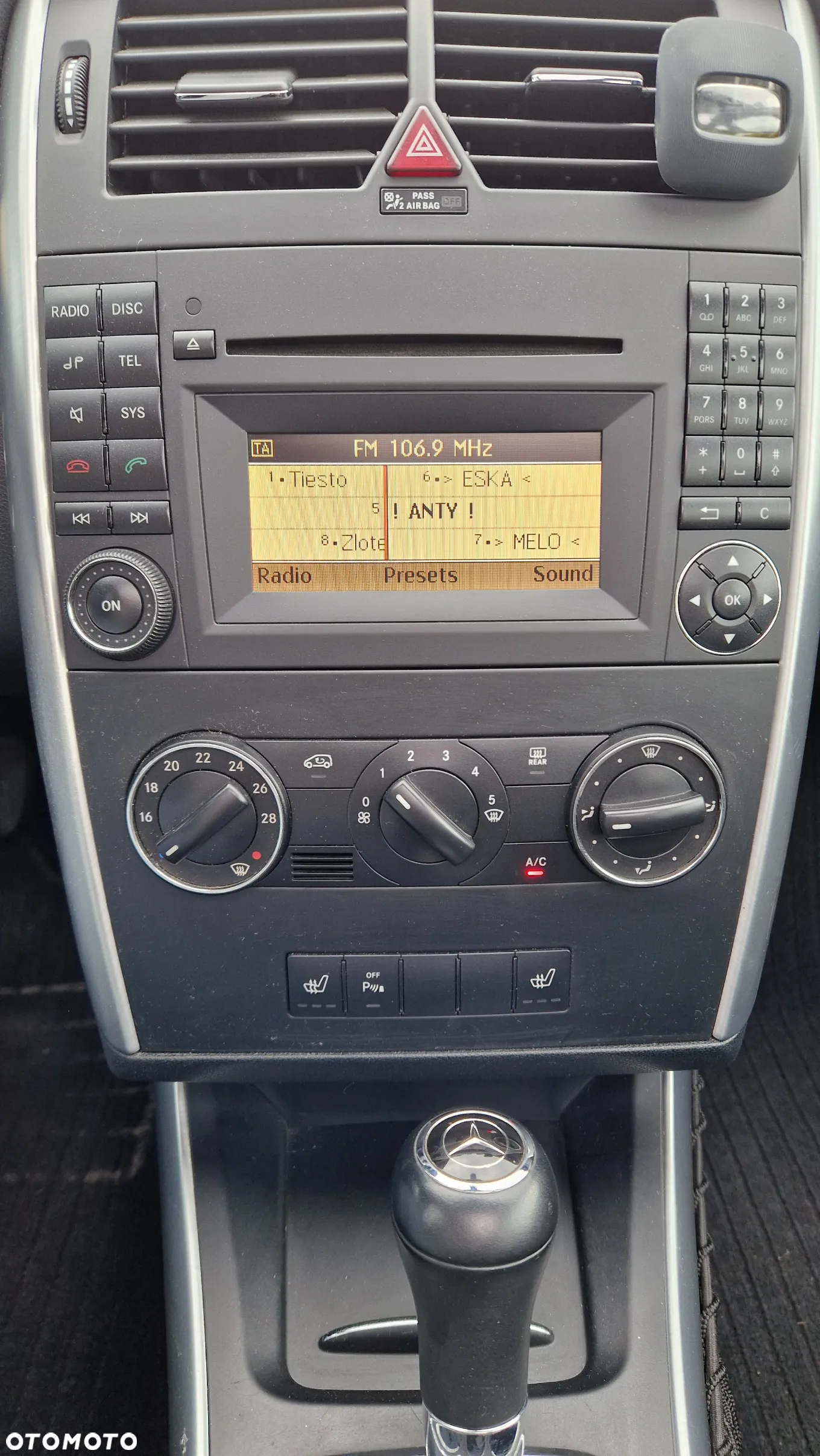 Mercedes-Benz Klasa B 200 CDI Autotronic - 17