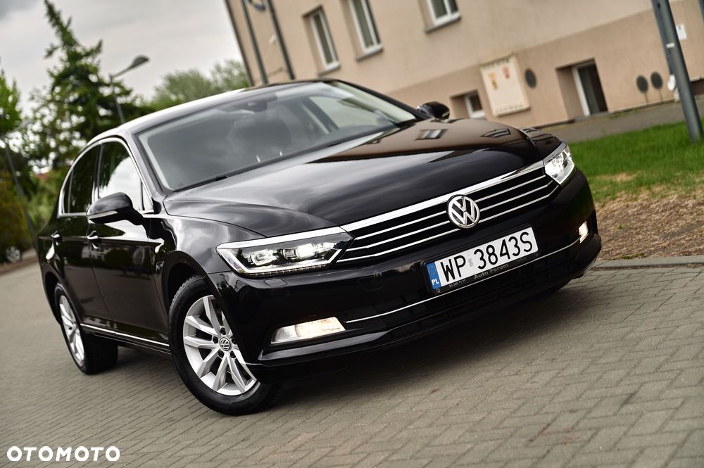 Volkswagen Passat 1.5 TSI EVO Comfortline DSG - 23