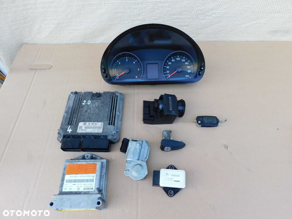 Zestaw Startowy Crafter 2.0 TDI 03L906012C Licznik Stacyjka Kluczyk Wkładki