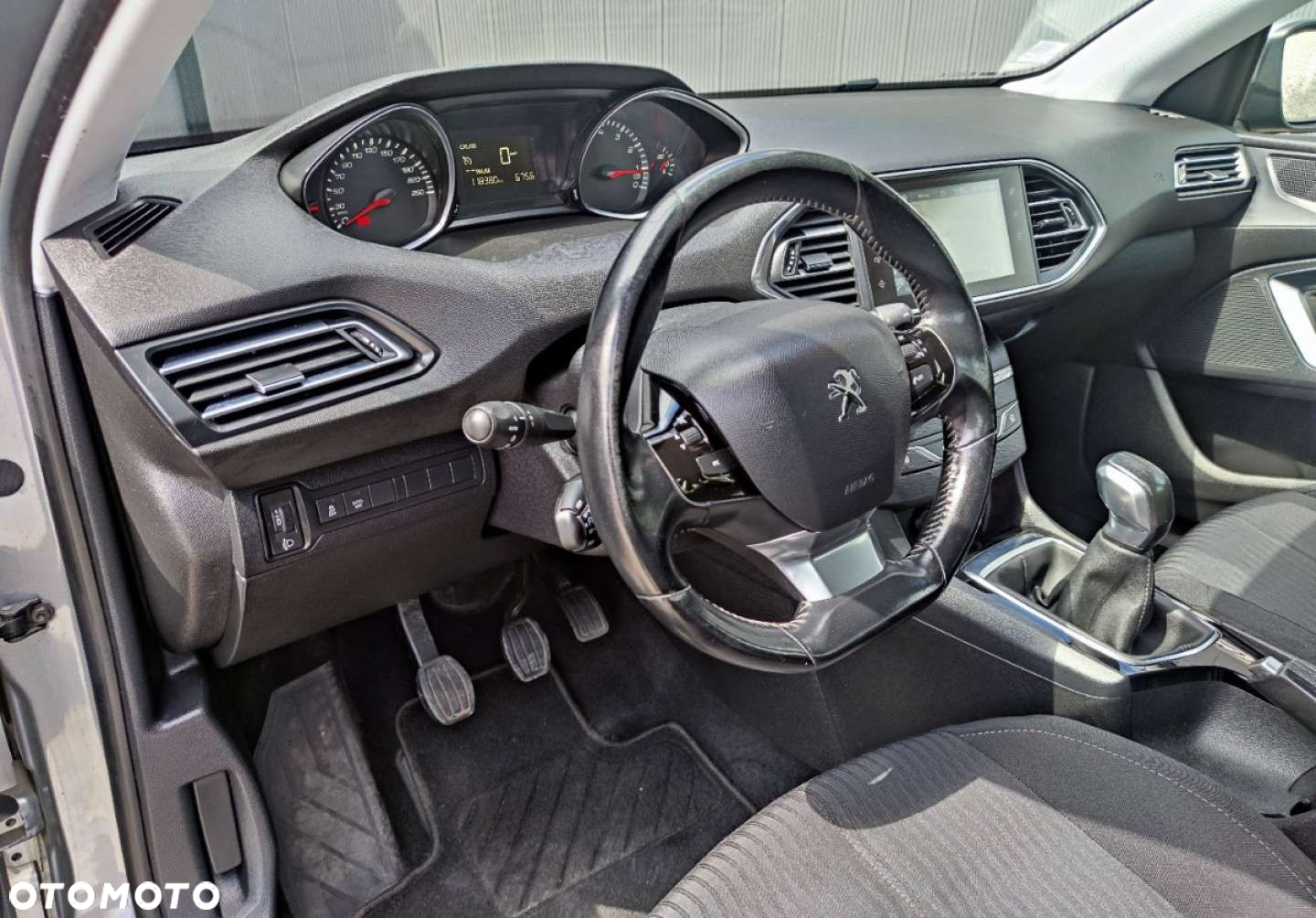 Peugeot 308 - 13