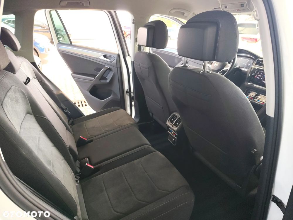Volkswagen Tiguan 2.0 TDI Elegance DSG - 31
