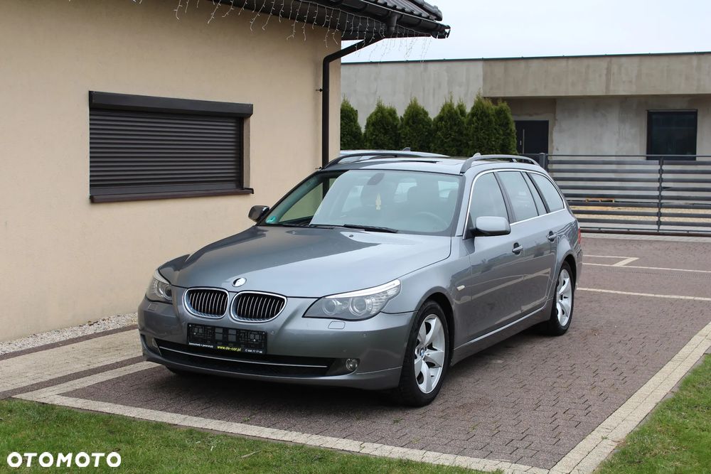 BMW Seria 5 523i Edition Exclusive - 2