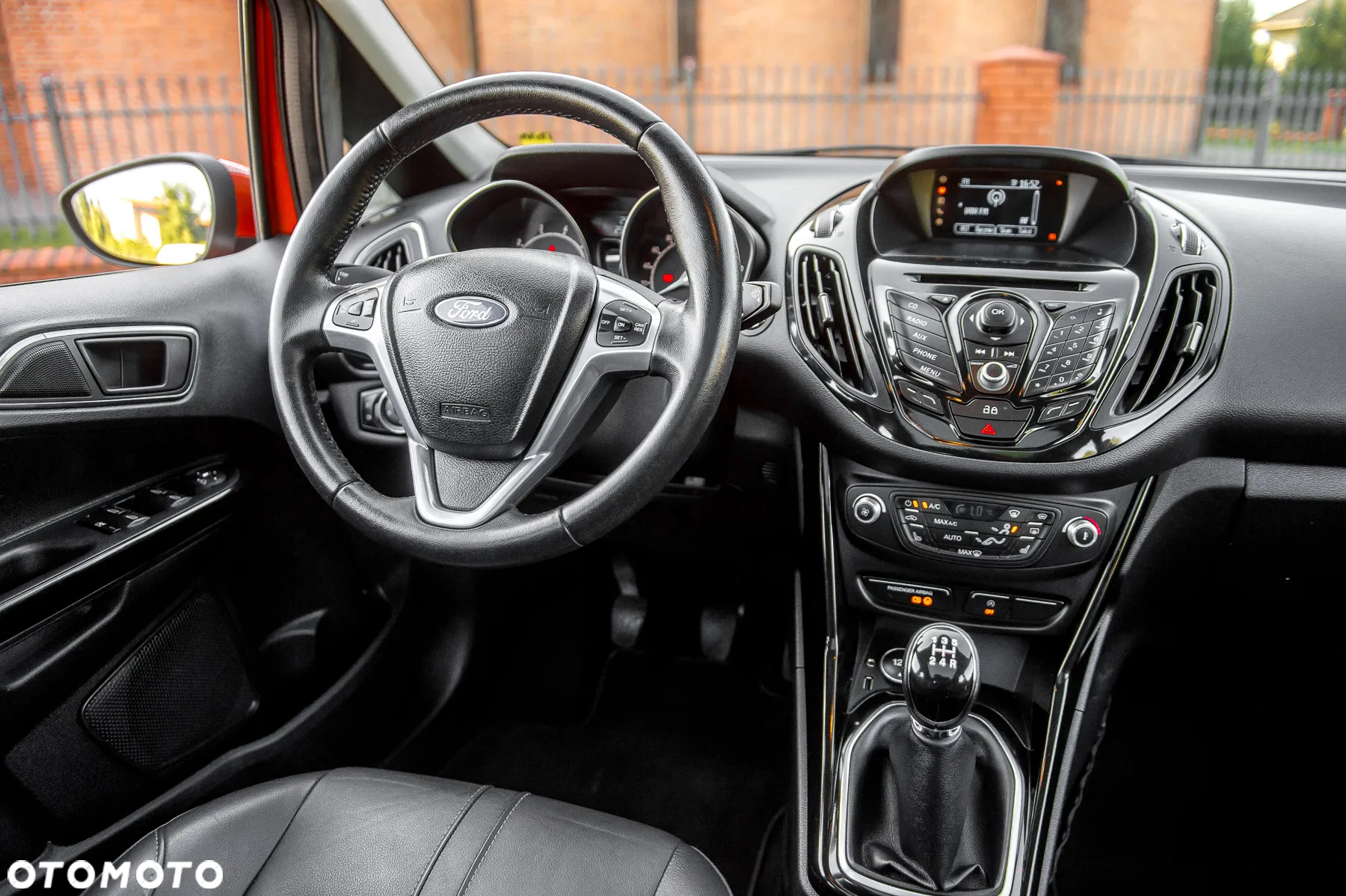 Ford B-MAX 1.0 EcoBoost Titanium - 22