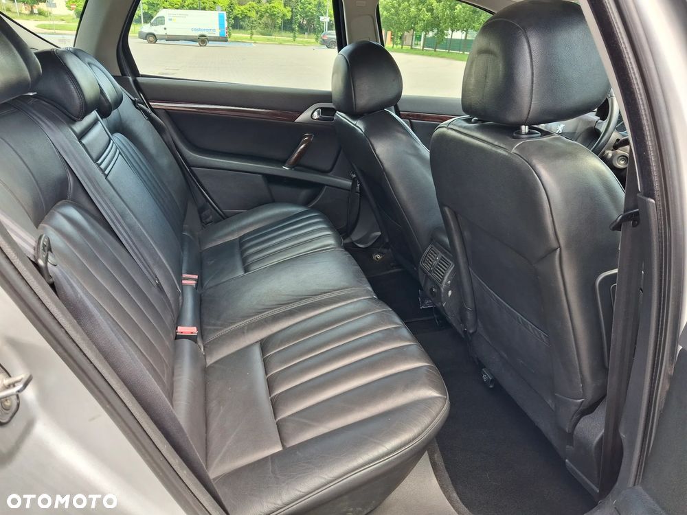 Peugeot 407 2.0 HDI SV Executive EU4 - 5