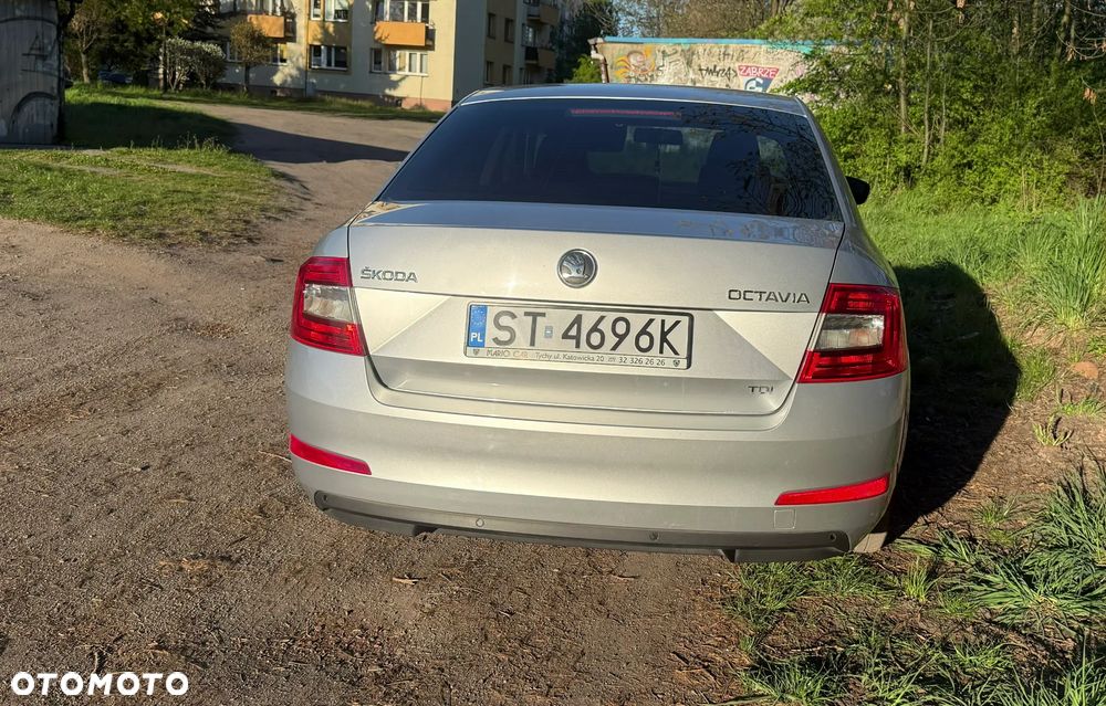 Skoda Octavia 1.6 TDI Active - 6
