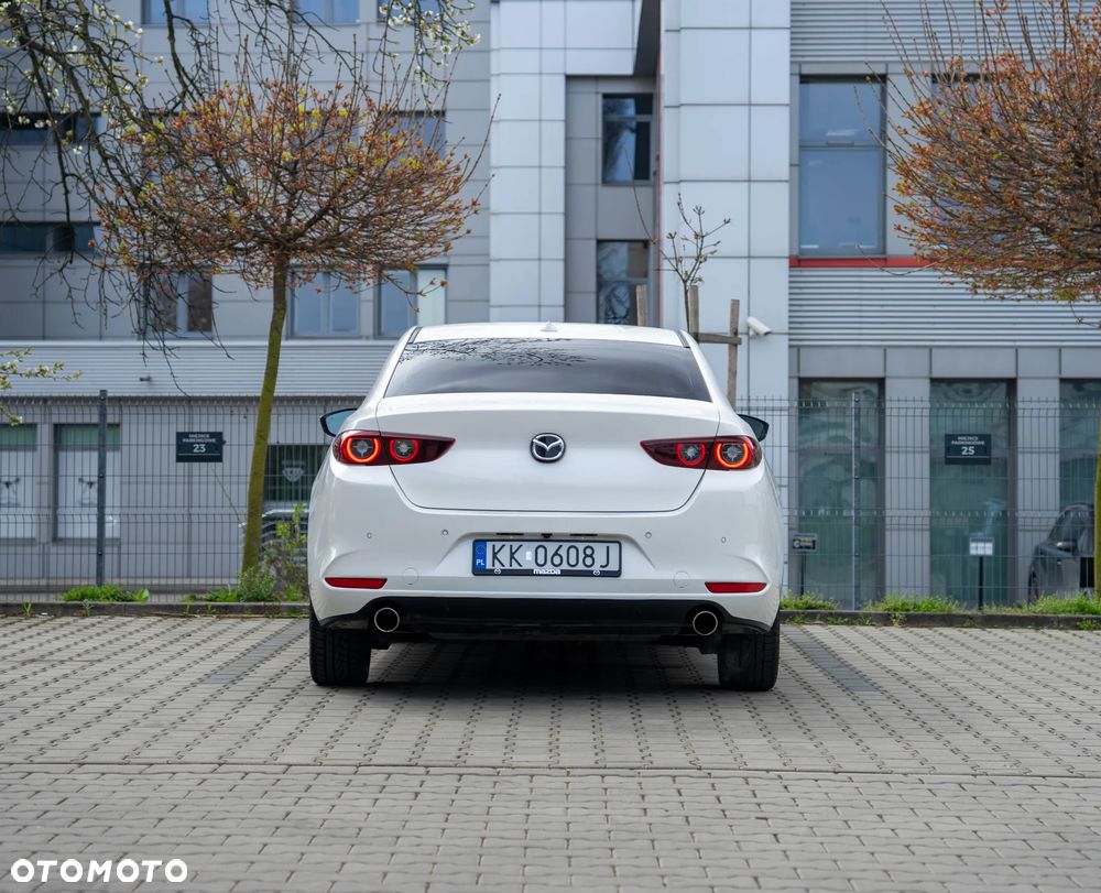 Mazda 3 - 4