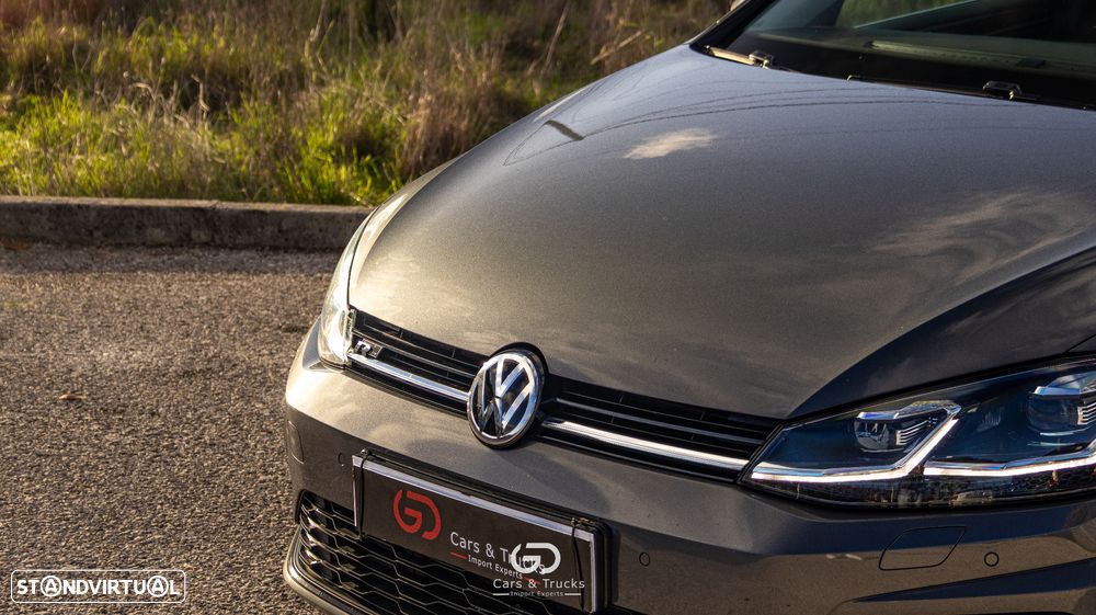 VW Golf Variant 2.0 TDi R-Line - 3