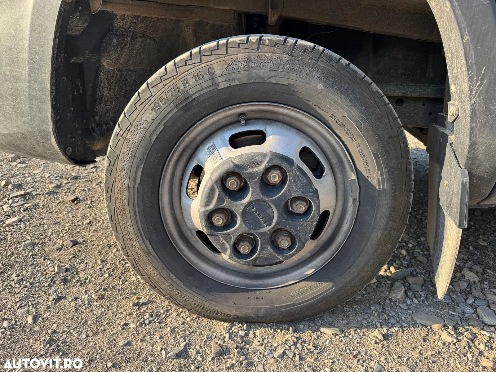 Iveco Massif - 7