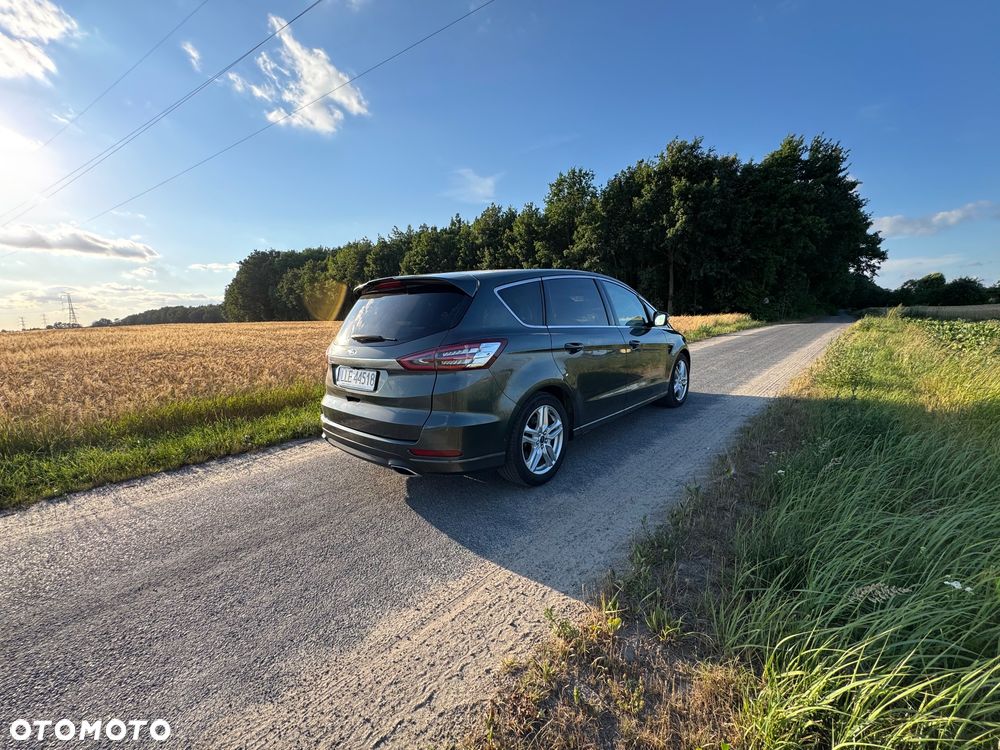 Ford S-Max 2.0 TDCi Titanium PowerShift - 2