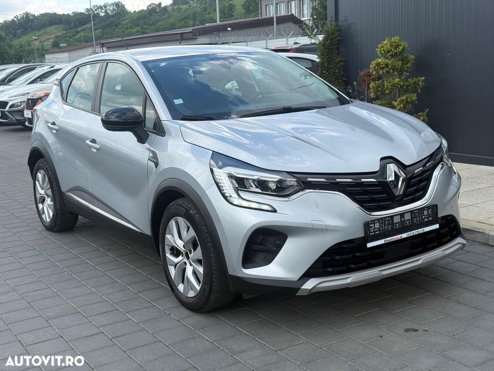 Renault Captur - 10