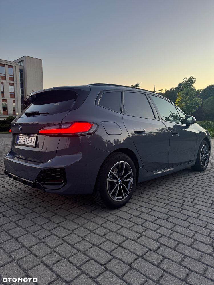 BMW Seria 2 218i - 12