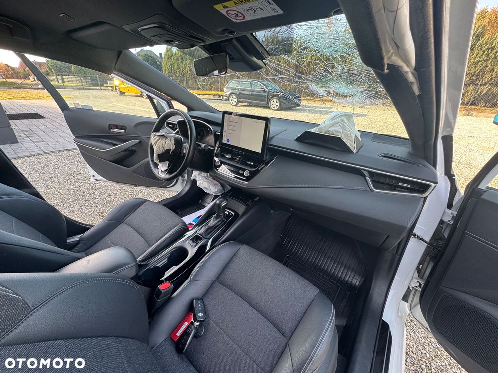 Toyota Corolla 1.8 Hybrid Style - 36