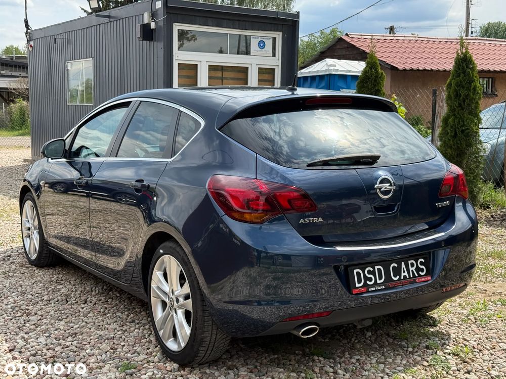 Opel Astra 1.4 Turbo Exklusiv - 7