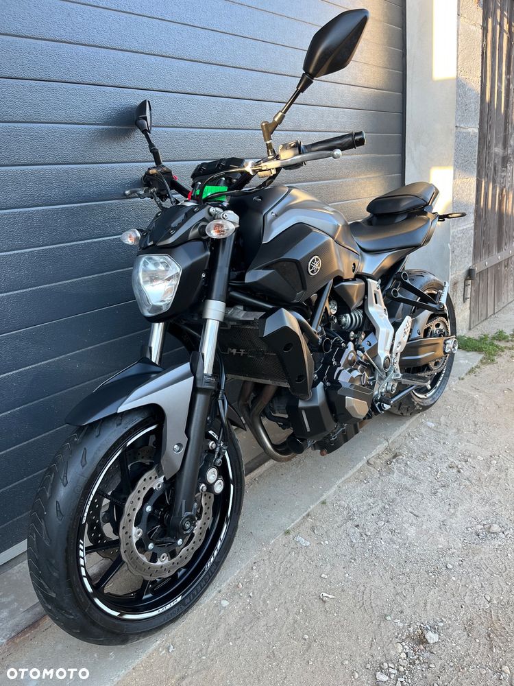Yamaha MT - 4