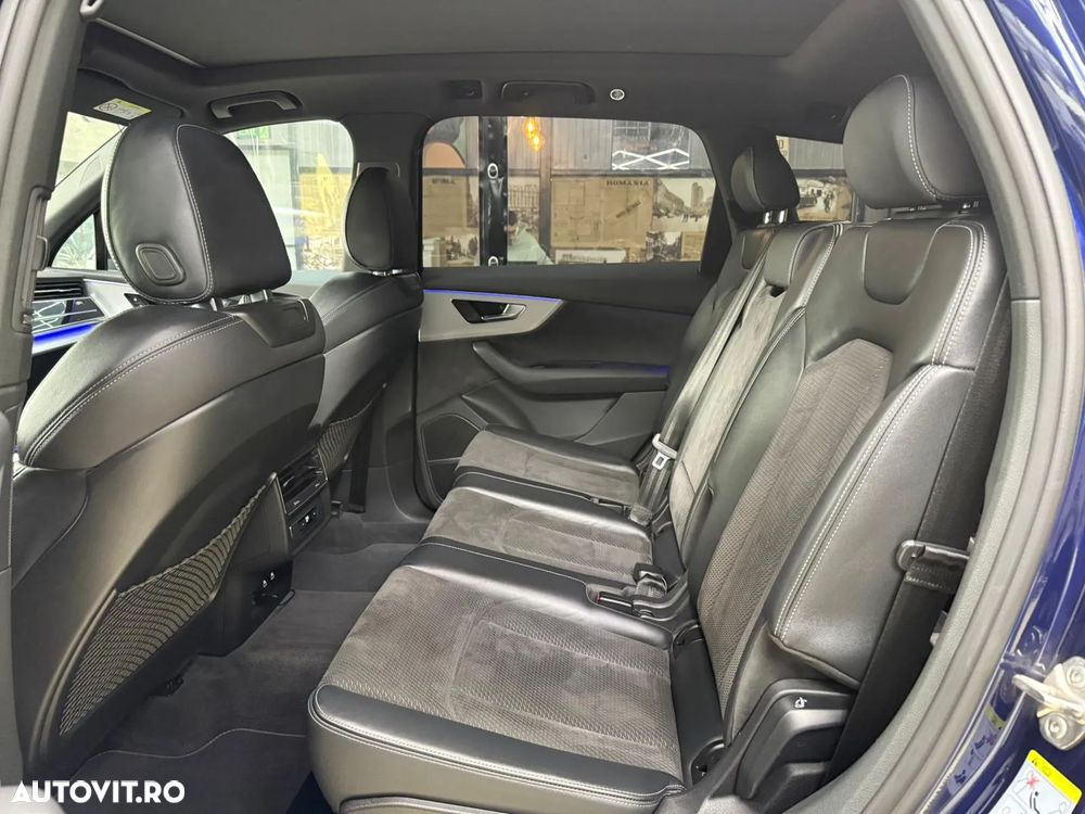 Audi Q7 3.0 55 TFSIe quattro Tiptronic S Line - 29