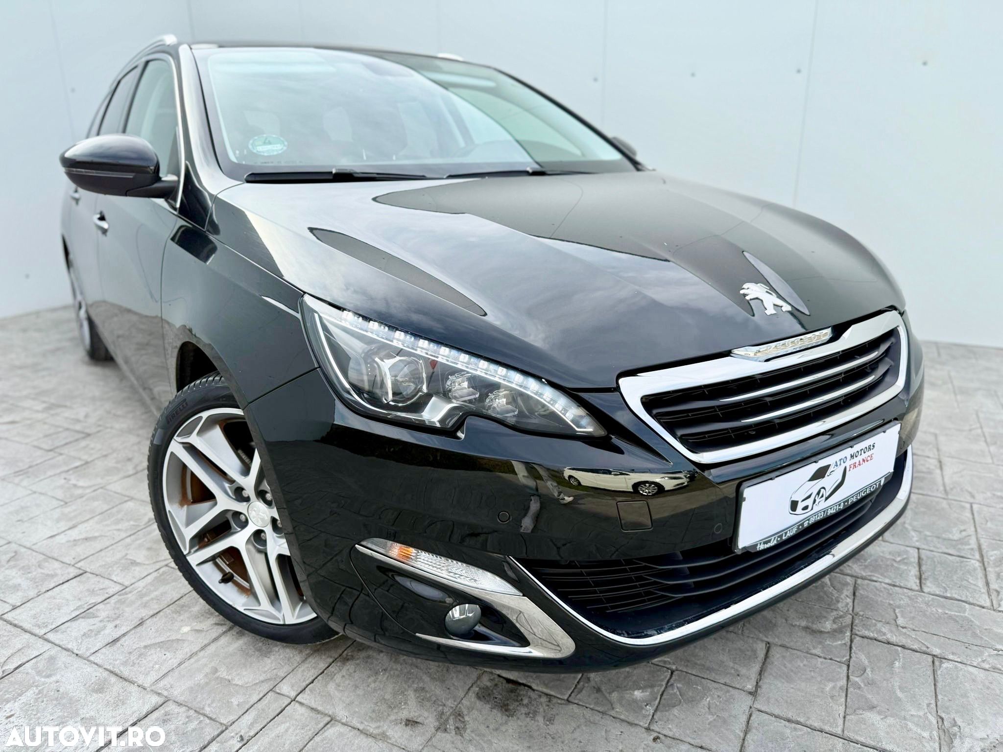 Peugeot 308 1.6 THP Allure - 1