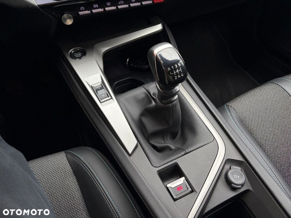 Peugeot 308 PureTech 130 Allure - 27