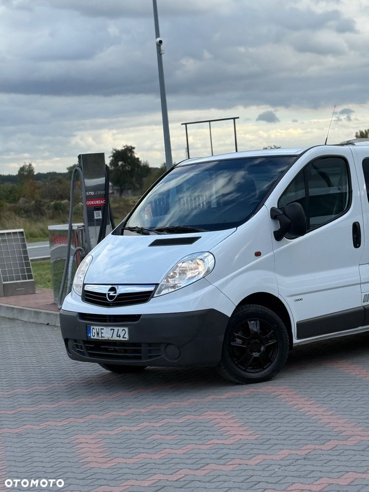 Opel Vivaro - 16