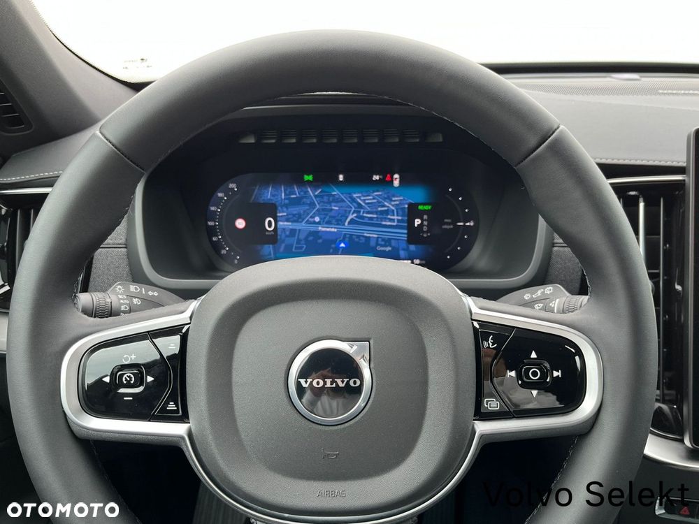Volvo XC 90 - 11