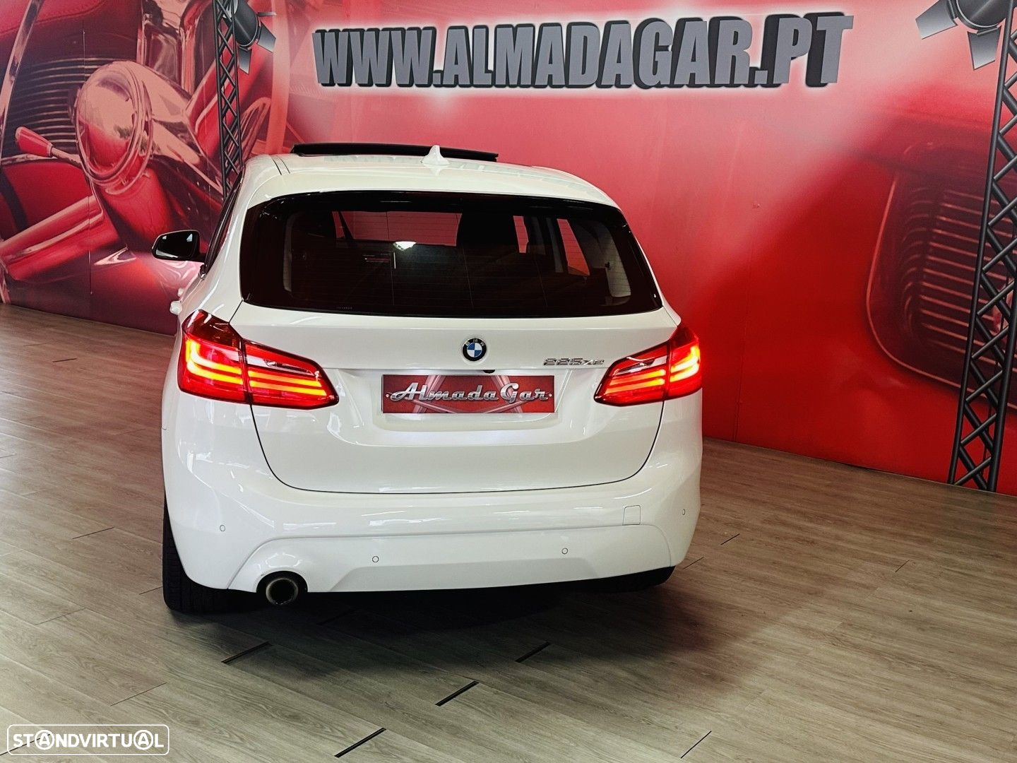 BMW 225xe Active Tourer Line Sport - 4