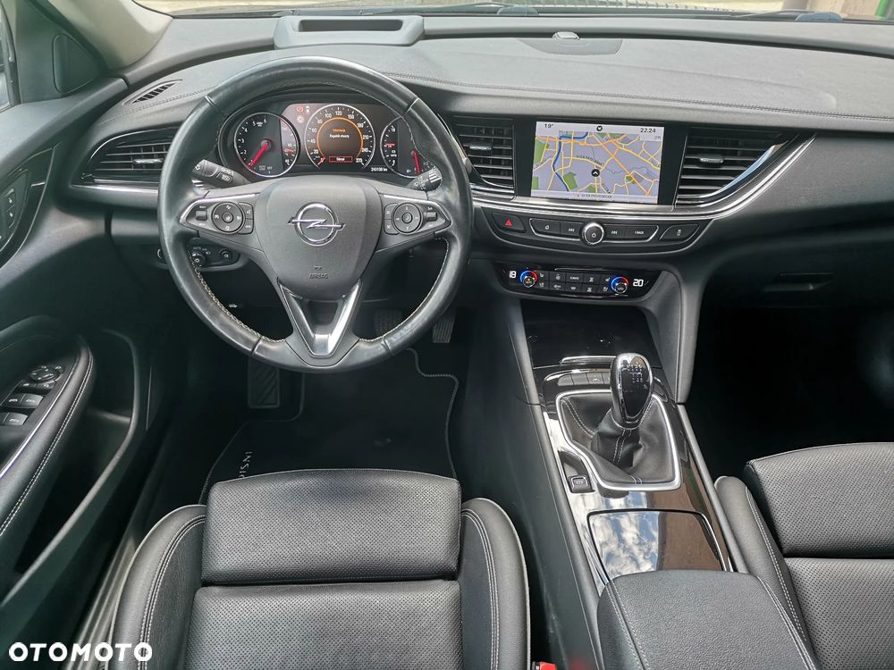 Opel Insignia 2.0 CDTI - 13