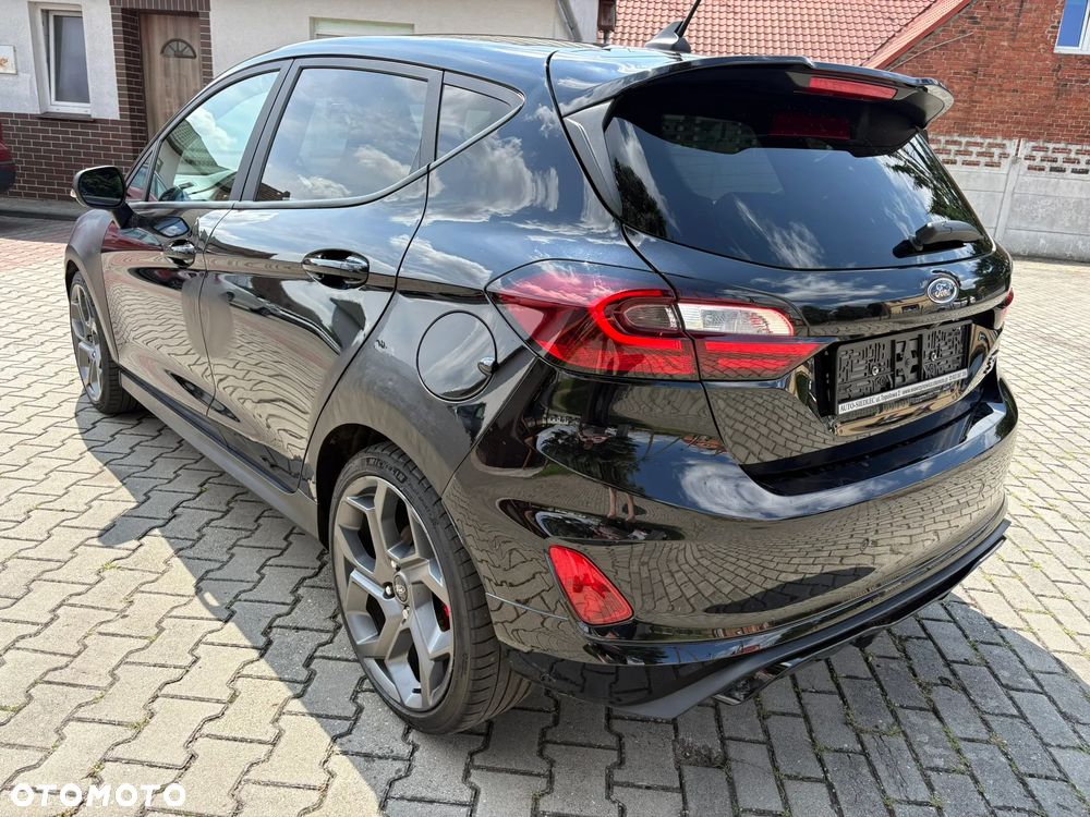 Ford Fiesta - 5