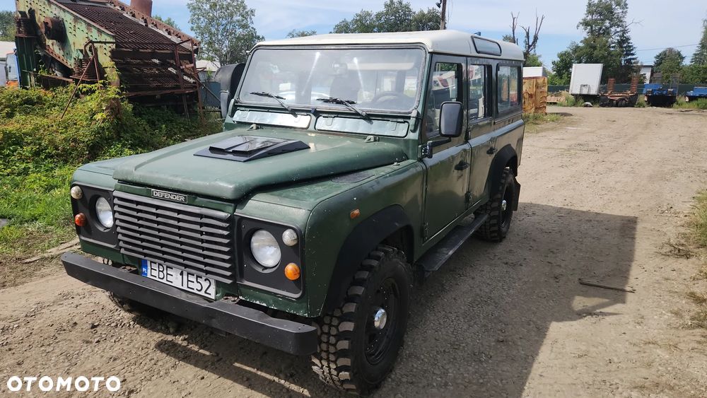 Land Rover Defender - 3