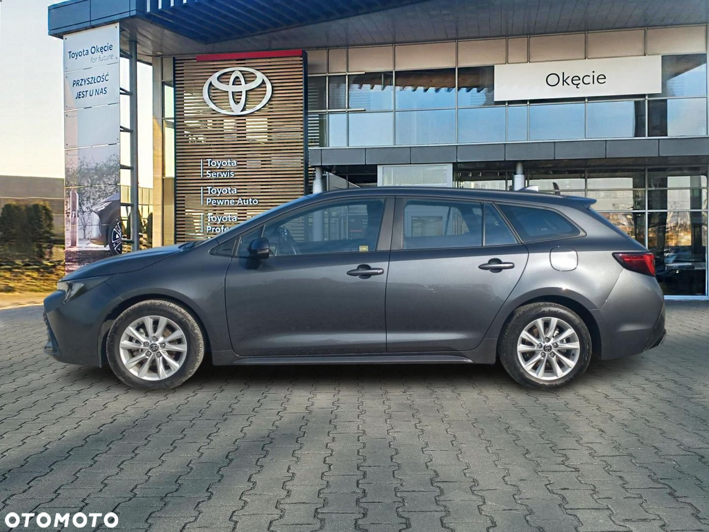 Toyota Corolla - 2