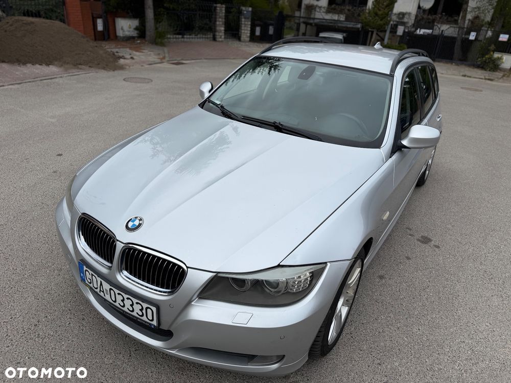 BMW Seria 3 320d Efficient Dynamics - 10