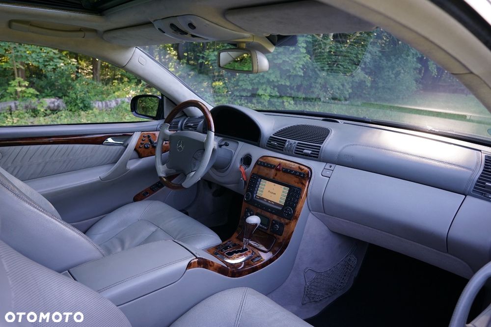 Mercedes-Benz CL 500 - 25