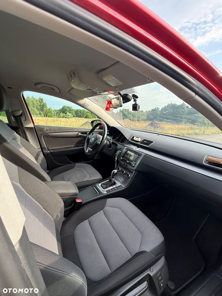Volkswagen Passat 2.0 TDI Comfortline R-Style DSG - 6