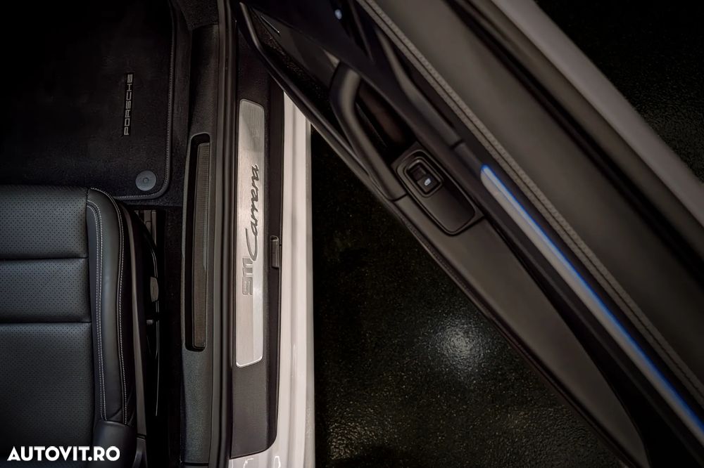 Porsche 911 Carrera PDK - 17