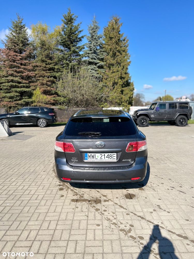 Toyota Avensis 2.2 D-4D Prestige Premium - 5