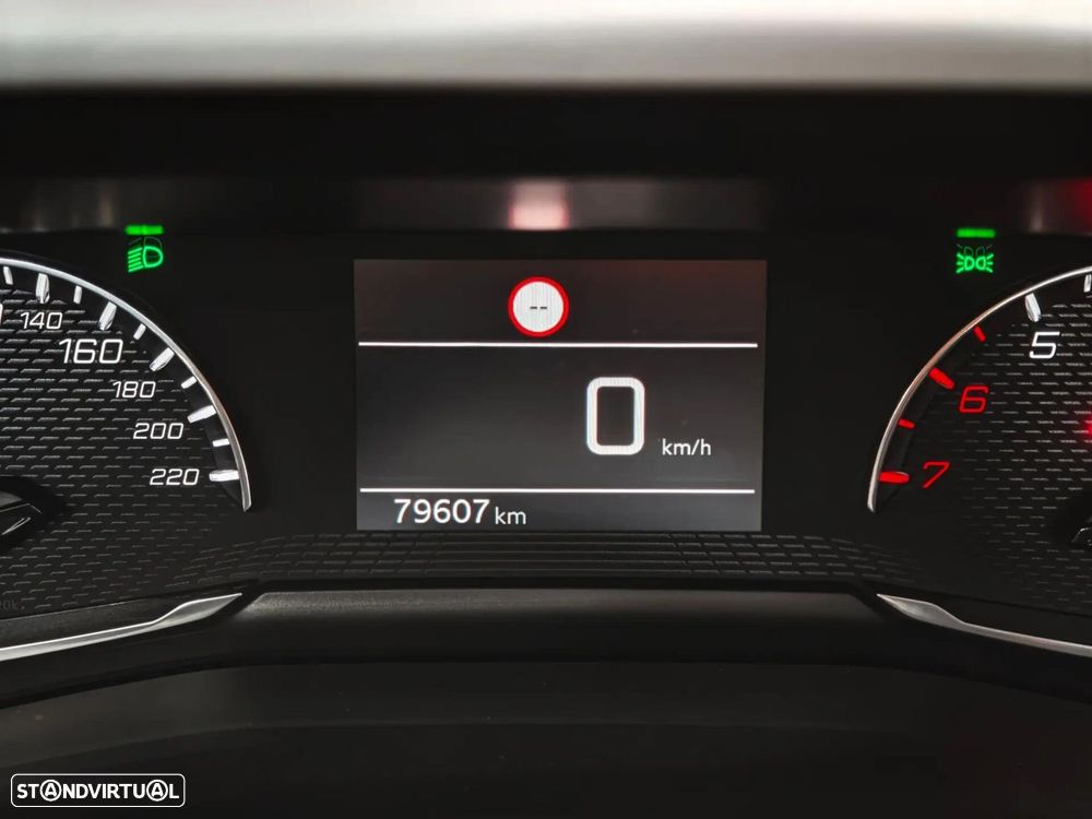 Peugeot 2008 1.2 PureTech Active - 7