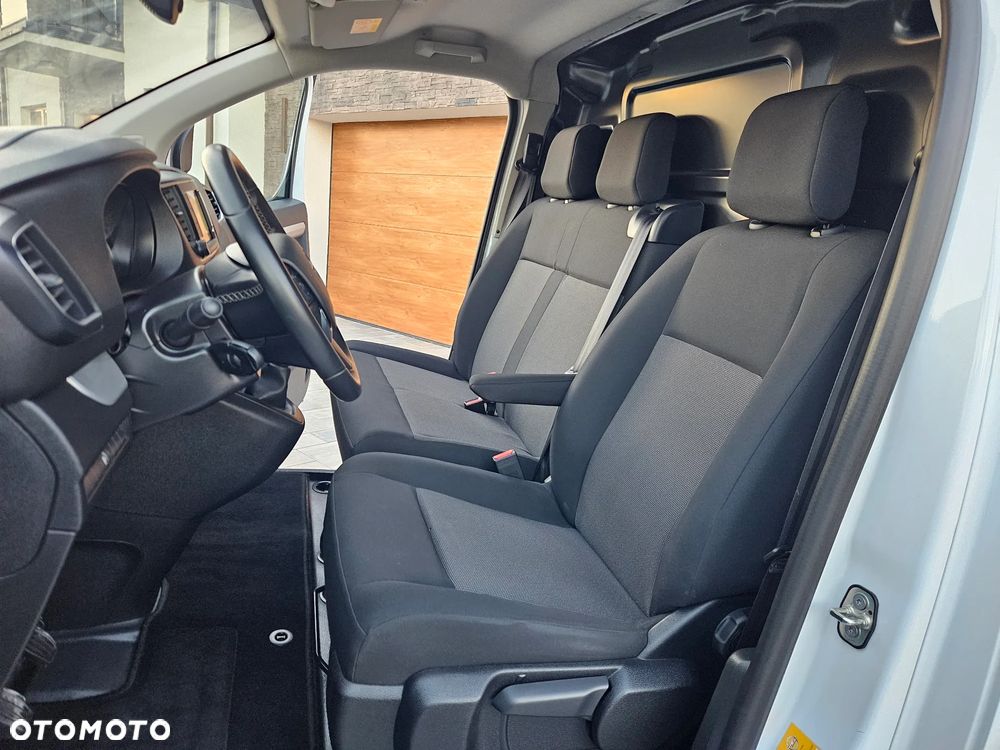 Opel Vivaro - 21