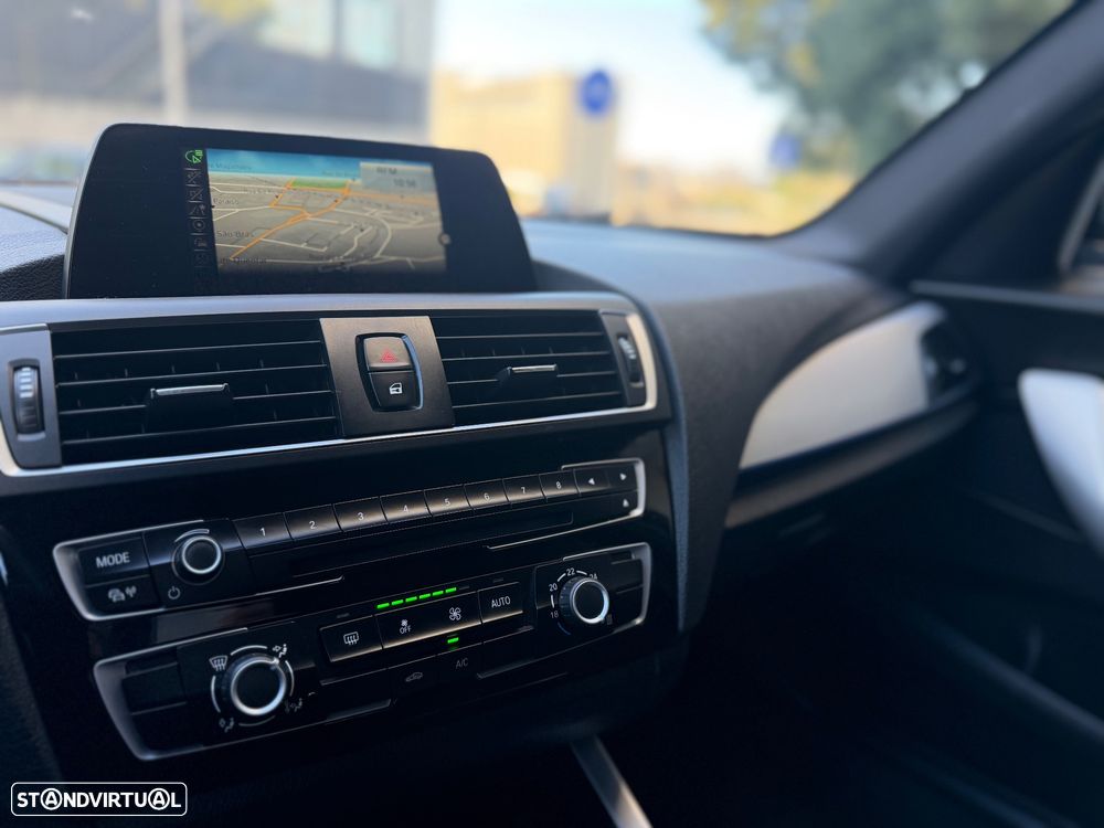 BMW 116 d Edition M Sport Shadow - 21